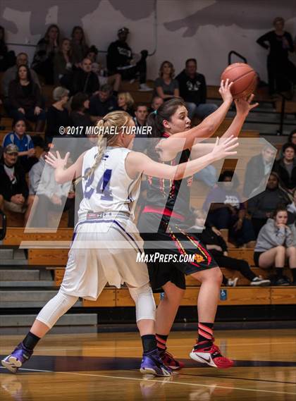 Thumbnail 3 in Chico @ Shasta photogallery.