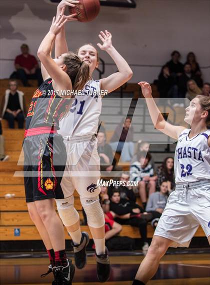 Thumbnail 3 in Chico @ Shasta photogallery.