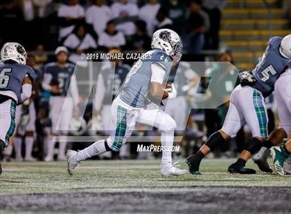 Thumbnail 3 in Helix vs. Carlsbad (CIF SDS Open Championship) photogallery.