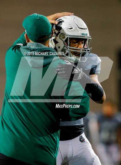 Thumbnail 2 in Helix vs. Carlsbad (CIF SDS Open Championship) photogallery.