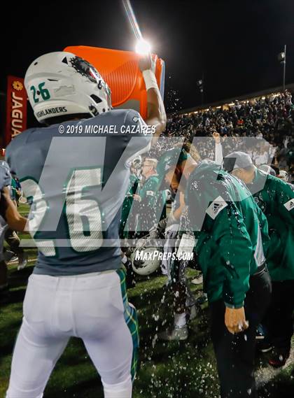 Thumbnail 2 in Helix vs. Carlsbad (CIF SDS Open Championship) photogallery.