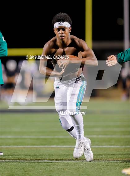 Thumbnail 3 in Helix vs. Carlsbad (CIF SDS Open Championship) photogallery.