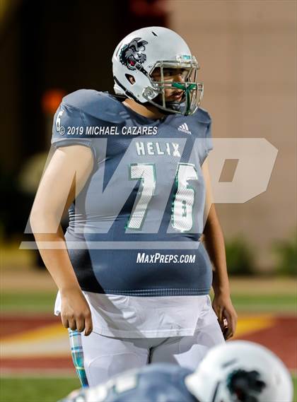 Thumbnail 1 in Helix vs. Carlsbad (CIF SDS Open Championship) photogallery.