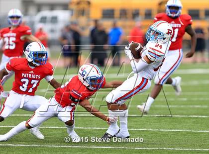 Thumbnail 2 in Archbishop Rummel vs John Curtis photogallery.