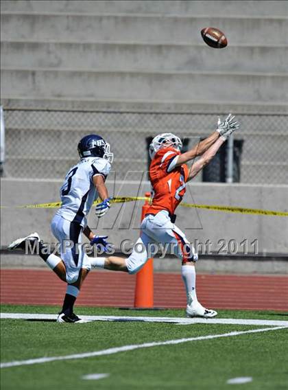 Thumbnail 1 in Timpview vs. Bakersfield (Mission Viejo Football Classic) photogallery.