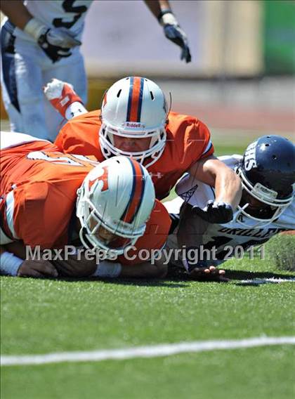 Thumbnail 2 in Timpview vs. Bakersfield (Mission Viejo Football Classic) photogallery.