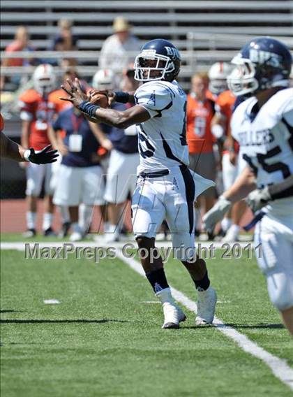 Thumbnail 3 in Timpview vs. Bakersfield (Mission Viejo Football Classic) photogallery.