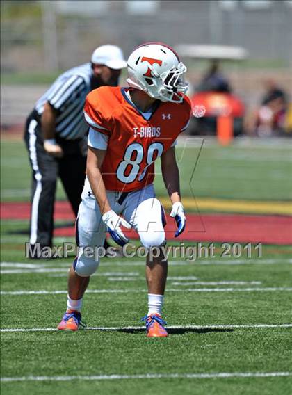 Thumbnail 2 in Timpview vs. Bakersfield (Mission Viejo Football Classic) photogallery.