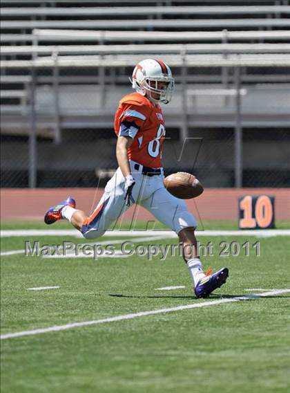 Thumbnail 3 in Timpview vs. Bakersfield (Mission Viejo Football Classic) photogallery.
