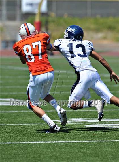 Thumbnail 3 in Timpview vs. Bakersfield (Mission Viejo Football Classic) photogallery.
