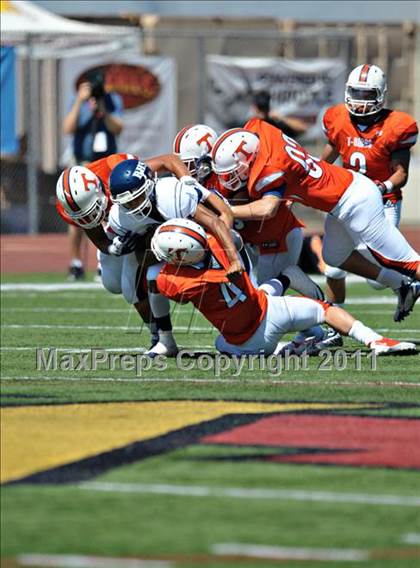 Thumbnail 2 in Timpview vs. Bakersfield (Mission Viejo Football Classic) photogallery.