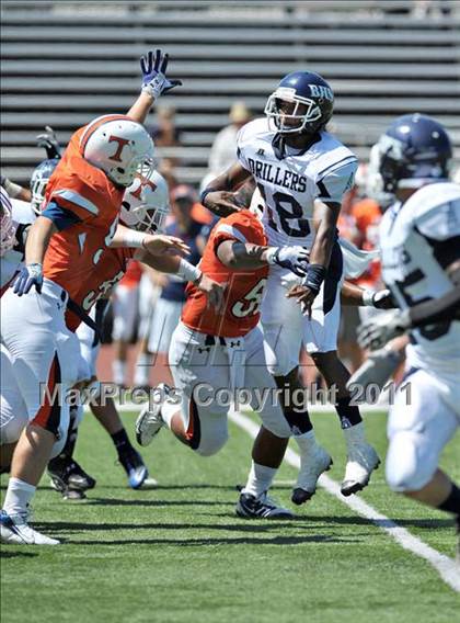 Thumbnail 1 in Timpview vs. Bakersfield (Mission Viejo Football Classic) photogallery.