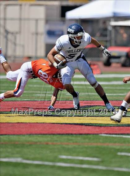 Thumbnail 1 in Timpview vs. Bakersfield (Mission Viejo Football Classic) photogallery.