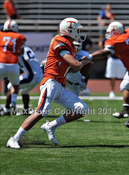 Thumbnail 3 in Timpview vs. Bakersfield (Mission Viejo Football Classic) photogallery.