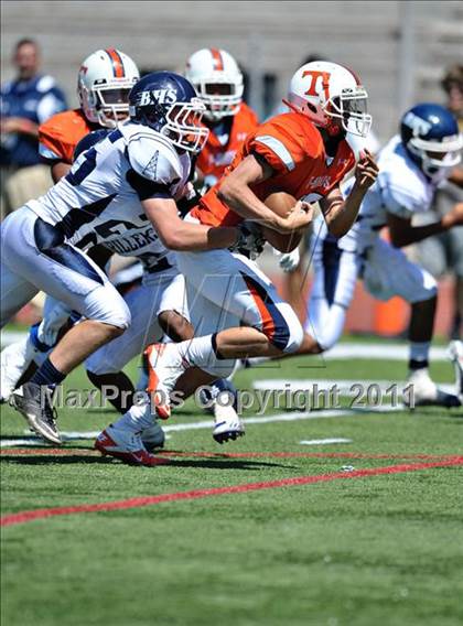 Thumbnail 1 in Timpview vs. Bakersfield (Mission Viejo Football Classic) photogallery.