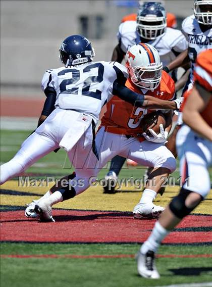 Thumbnail 3 in Timpview vs. Bakersfield (Mission Viejo Football Classic) photogallery.