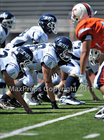 Thumbnail 3 in Timpview vs. Bakersfield (Mission Viejo Football Classic) photogallery.