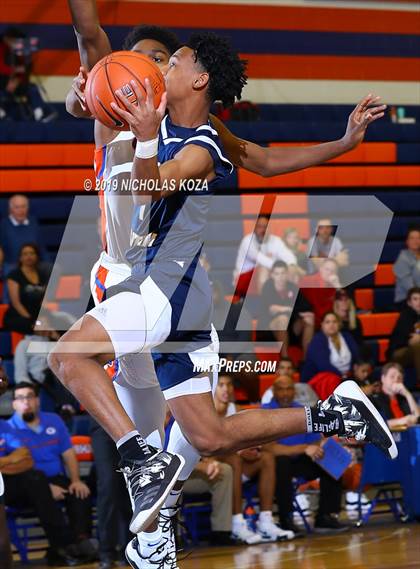Thumbnail 2 in Rancho Christian vs. Bishop Gorman (Tarkanian Classic) photogallery.
