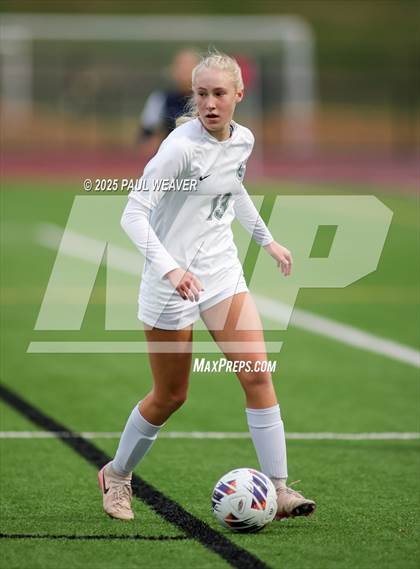 Thumbnail 3 in Lewisburg vs. Central Columbia (PIAA D4 Class 2A Quarterfinal) photogallery.