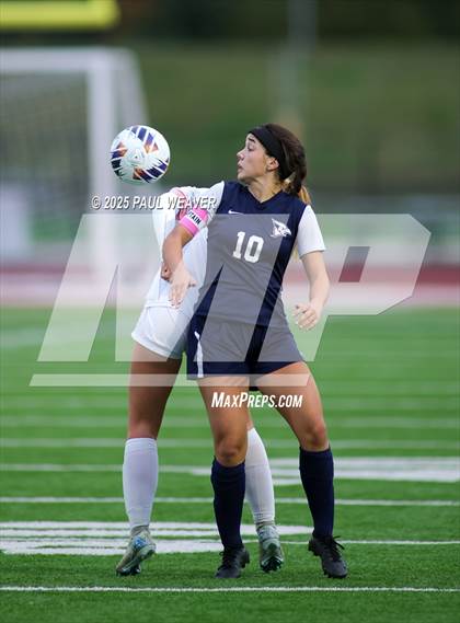 Thumbnail 3 in Lewisburg vs. Central Columbia (PIAA D4 Class 2A Quarterfinal) photogallery.