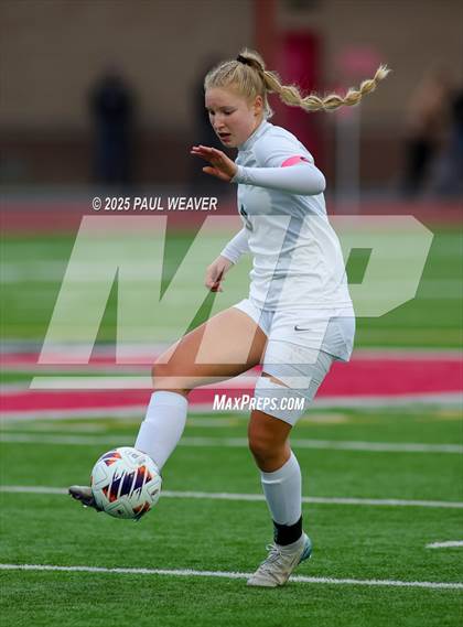 Thumbnail 3 in Lewisburg vs. Central Columbia (PIAA D4 Class 2A Quarterfinal) photogallery.