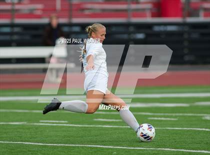 Thumbnail 2 in Lewisburg vs. Central Columbia (PIAA D4 Class 2A Quarterfinal) photogallery.