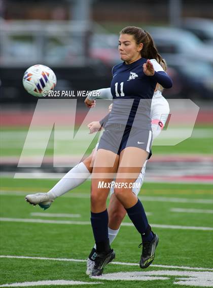 Thumbnail 2 in Lewisburg vs. Central Columbia (PIAA D4 Class 2A Quarterfinal) photogallery.