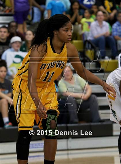 Thumbnail 2 in Bishop O'Dowd vs. Vanden (CIF NorCal Regional D3 Final) photogallery.