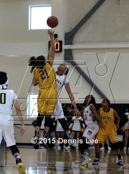 Thumbnail 2 in Bishop O'Dowd vs. Vanden (CIF NorCal Regional D3 Final) photogallery.