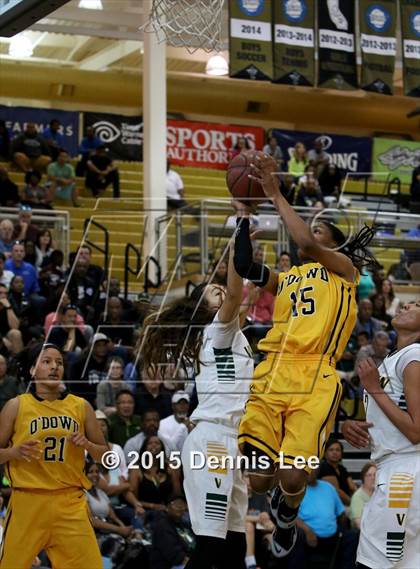 Thumbnail 1 in Bishop O'Dowd vs. Vanden (CIF NorCal Regional D3 Final) photogallery.