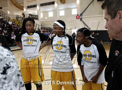 Thumbnail 1 in Bishop O'Dowd vs. Vanden (CIF NorCal Regional D3 Final) photogallery.