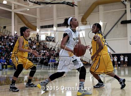 Thumbnail 2 in Bishop O'Dowd vs. Vanden (CIF NorCal Regional D3 Final) photogallery.