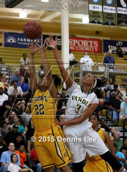 Thumbnail 1 in Bishop O'Dowd vs. Vanden (CIF NorCal Regional D3 Final) photogallery.