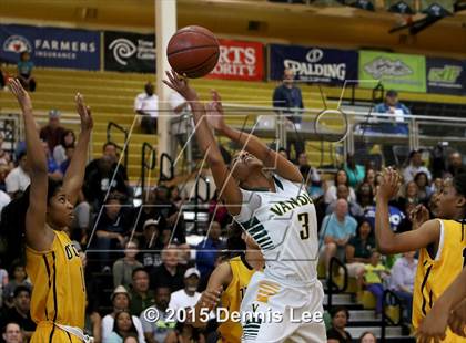 Thumbnail 1 in Bishop O'Dowd vs. Vanden (CIF NorCal Regional D3 Final) photogallery.