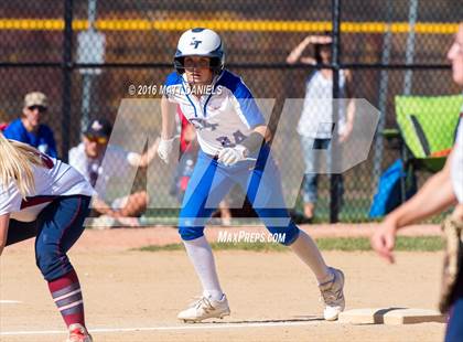 Thumbnail 3 in Legend vs. Dakota Ridge (CHSAA 5A Region 6 Playoff) photogallery.