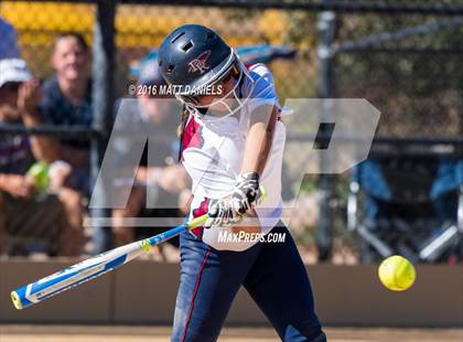Thumbnail 3 in Legend vs. Dakota Ridge (CHSAA 5A Region 6 Playoff) photogallery.