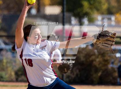 Thumbnail 1 in Legend vs. Dakota Ridge (CHSAA 5A Region 6 Playoff) photogallery.