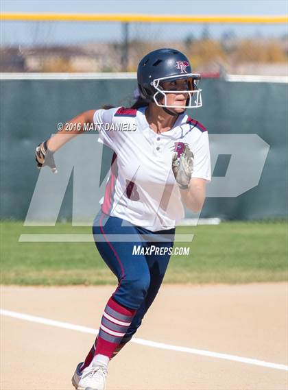 Thumbnail 2 in Legend vs. Dakota Ridge (CHSAA 5A Region 6 Playoff) photogallery.