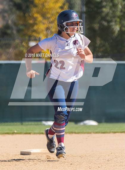 Thumbnail 2 in Legend vs. Dakota Ridge (CHSAA 5A Region 6 Playoff) photogallery.