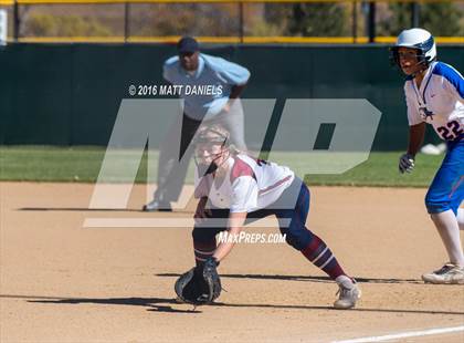Thumbnail 1 in Legend vs. Dakota Ridge (CHSAA 5A Region 6 Playoff) photogallery.