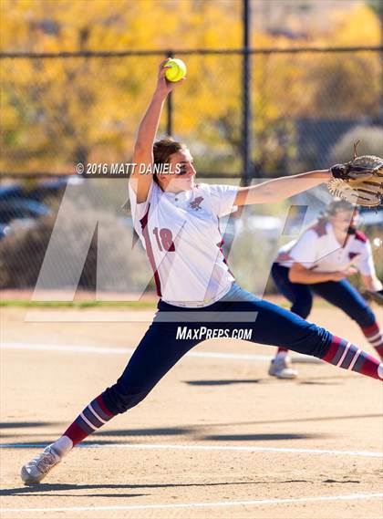 Thumbnail 3 in Legend vs. Dakota Ridge (CHSAA 5A Region 6 Playoff) photogallery.