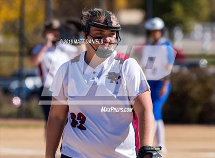 Thumbnail 2 in Legend vs. Dakota Ridge (CHSAA 5A Region 6 Playoff) photogallery.