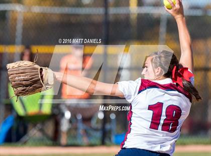 Thumbnail 3 in Legend vs. Dakota Ridge (CHSAA 5A Region 6 Playoff) photogallery.