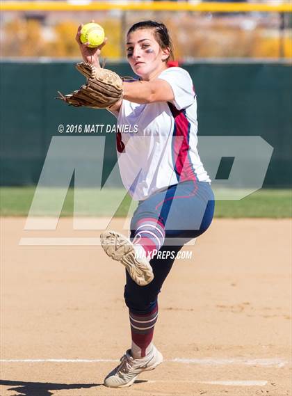 Thumbnail 2 in Legend vs. Dakota Ridge (CHSAA 5A Region 6 Playoff) photogallery.