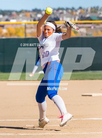 Thumbnail 3 in Legend vs. Dakota Ridge (CHSAA 5A Region 6 Playoff) photogallery.