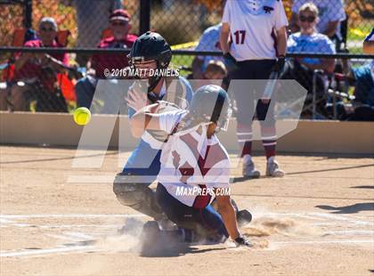 Thumbnail 1 in Legend vs. Dakota Ridge (CHSAA 5A Region 6 Playoff) photogallery.