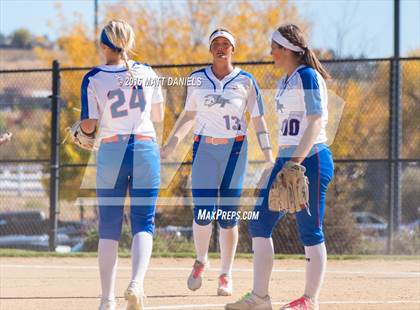 Thumbnail 3 in Legend vs. Dakota Ridge (CHSAA 5A Region 6 Playoff) photogallery.