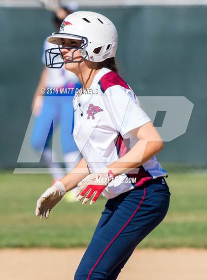 Thumbnail 3 in Legend vs. Dakota Ridge (CHSAA 5A Region 6 Playoff) photogallery.