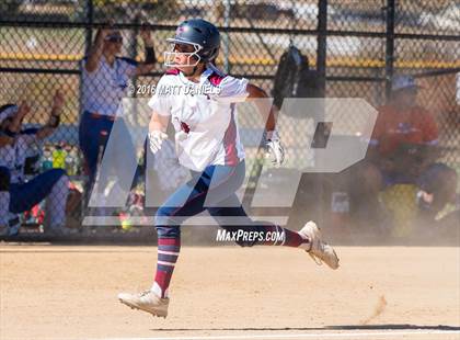 Thumbnail 3 in Legend vs. Dakota Ridge (CHSAA 5A Region 6 Playoff) photogallery.