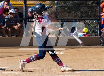 Thumbnail 2 in Legend vs. Dakota Ridge (CHSAA 5A Region 6 Playoff) photogallery.